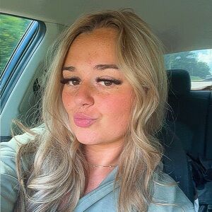 Meet your Posher, Serena